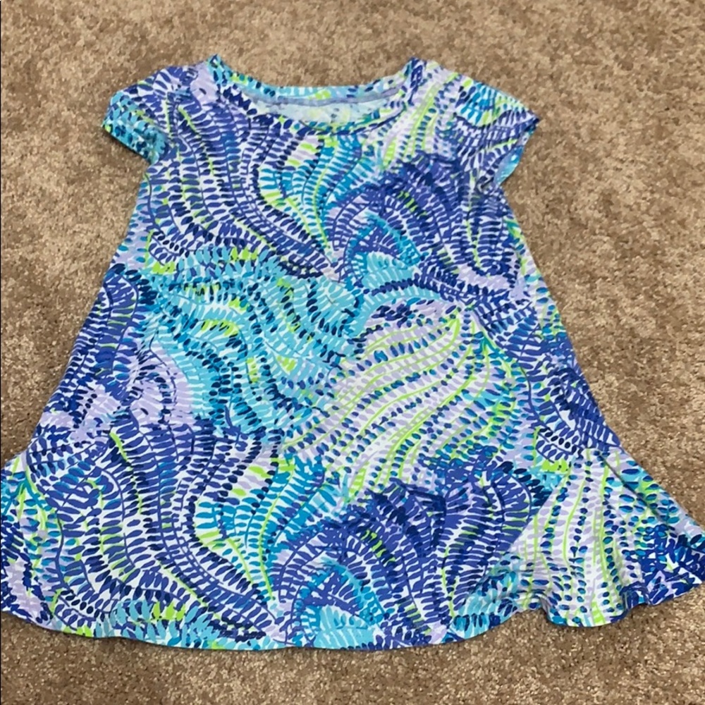 Adorable little girls dress